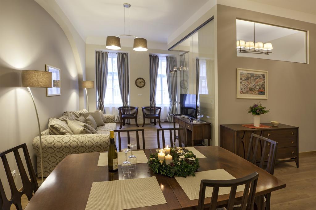 Igor And David Apartments Praha Eksteriør bilde